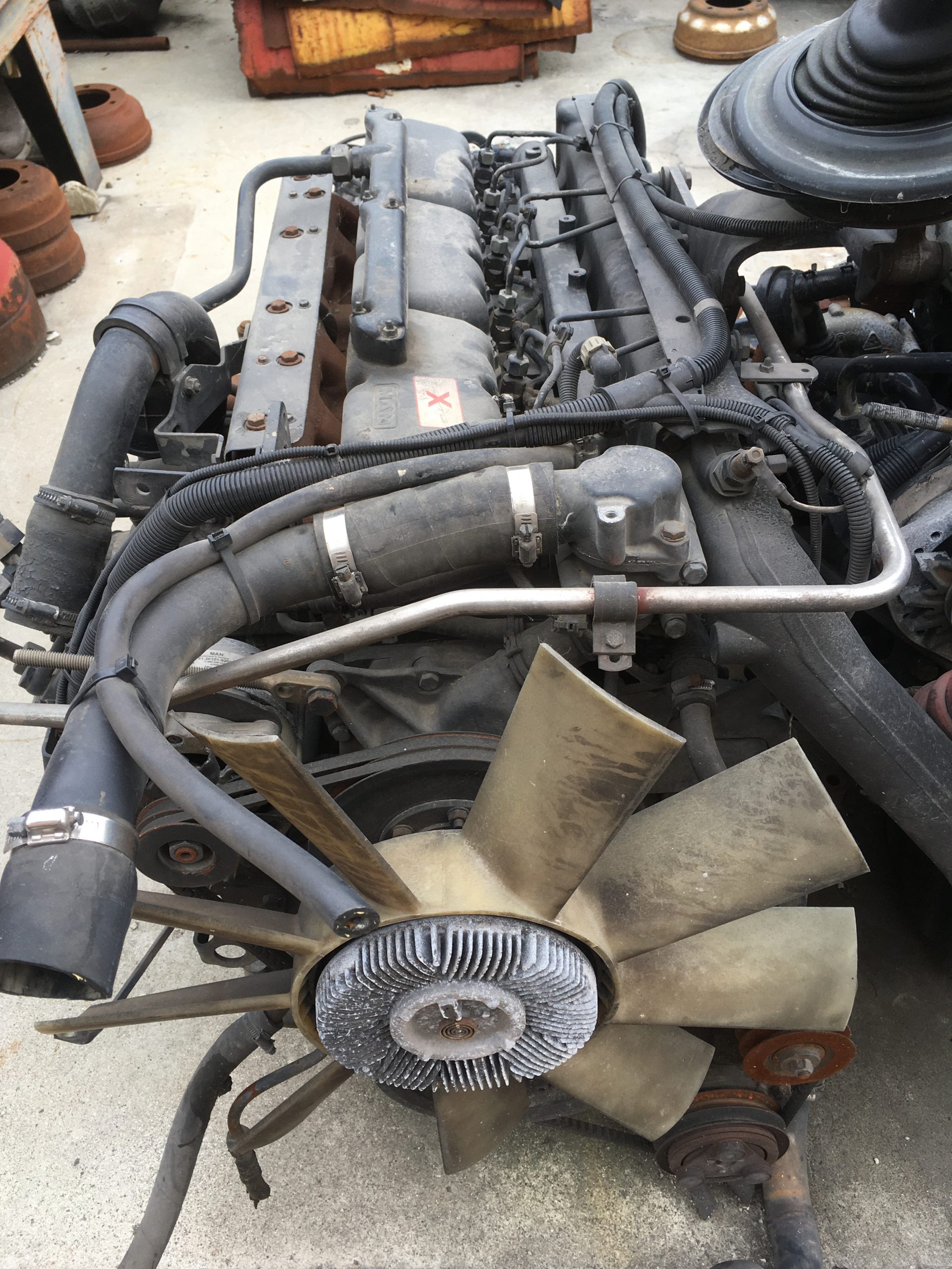 Motore Man 6 cilindri turbo