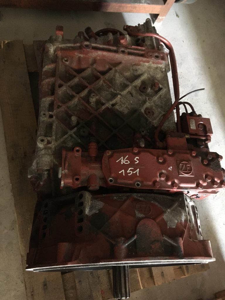 Cambio ZF 16 S 151