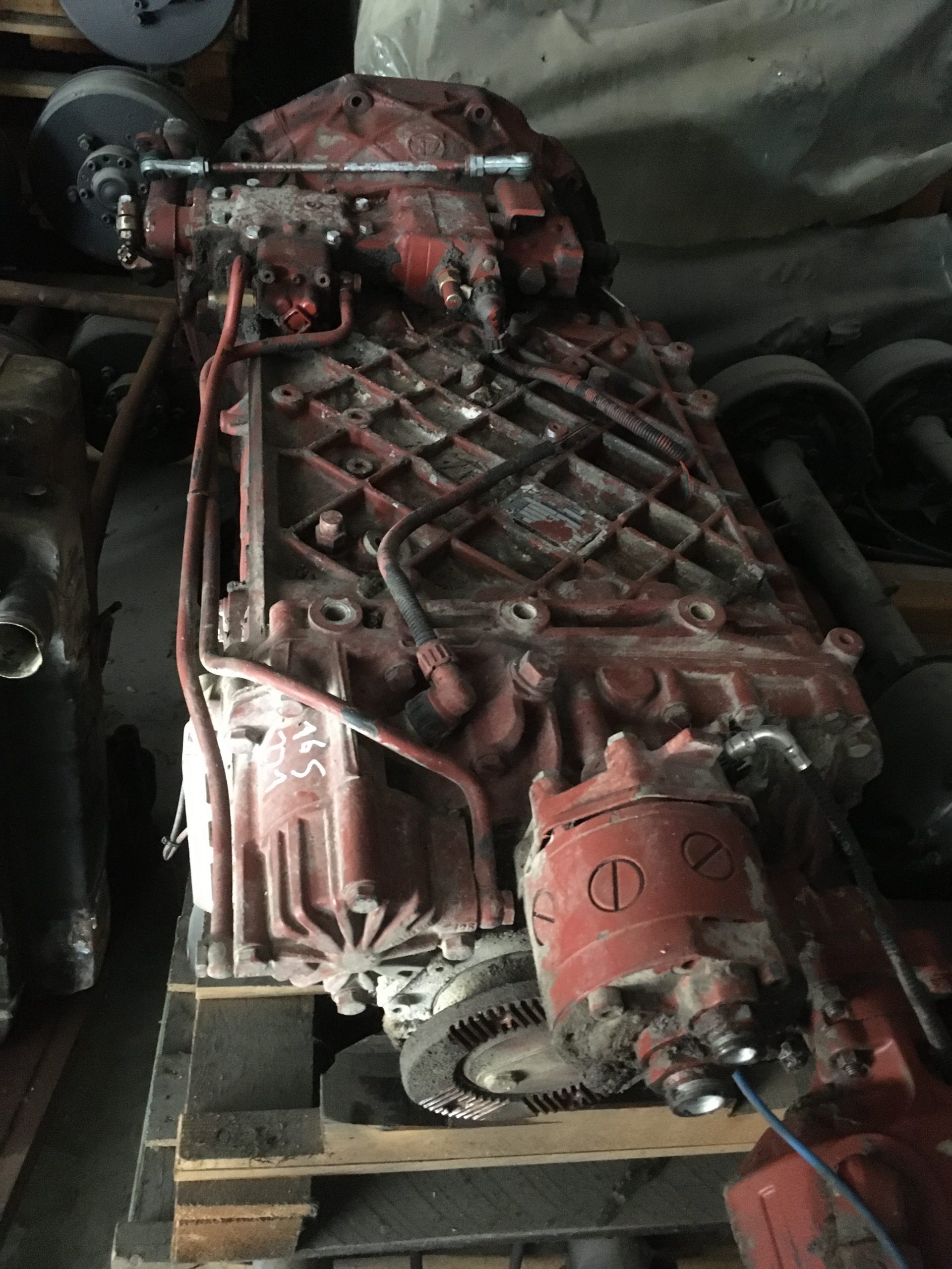 Cambio ZF 16 S 181