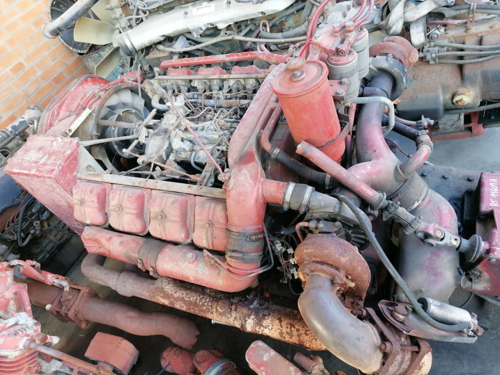 Motore Deutz per Magirus 8 cilindri V turbo BF8L513