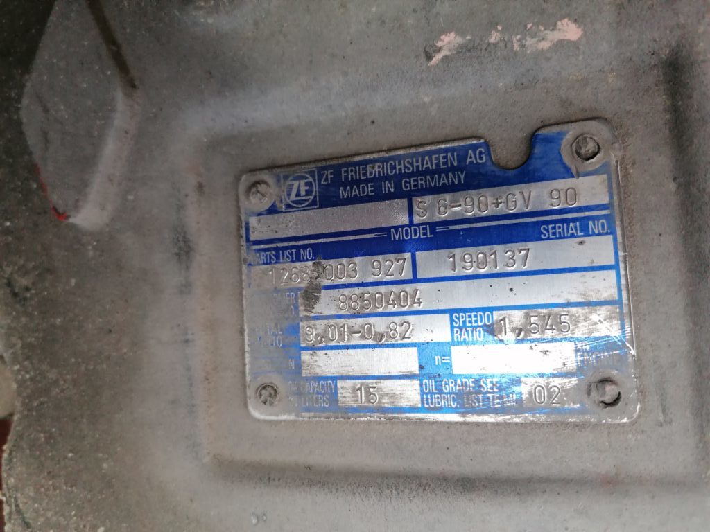 Cambio ZF ( S6-90+GV90 ) per Iveco 175.24