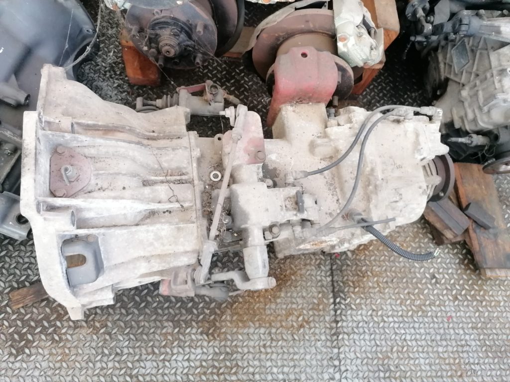 Cambio Iveco 2870.9 per Iveco 120E23