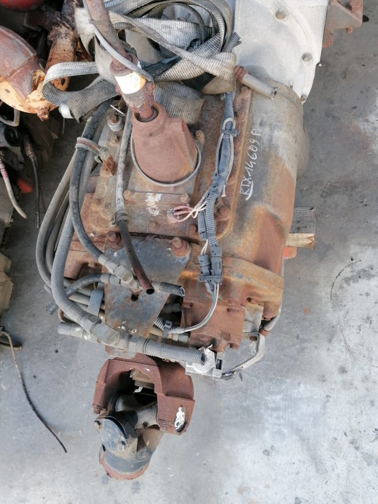 Cambio Eaton RTX 14609B (per Motore Detroit)