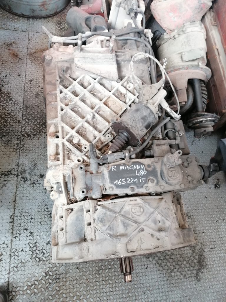 Cambio ZF 16 S 221 IT (per Renault Magnum)