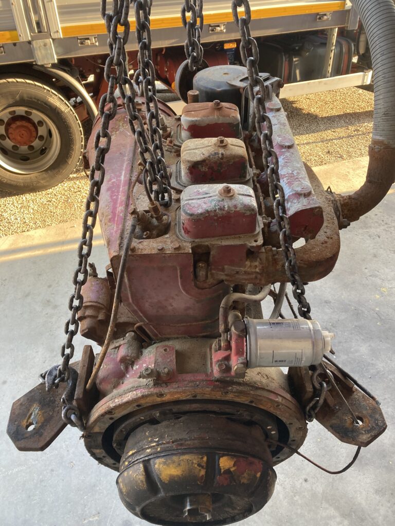 MOTORE VM 103 – SU (3 CILINDRI)