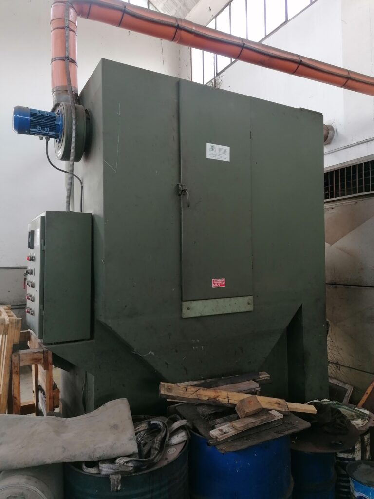 Sabbiatrice granigliatrice per ferro usata
